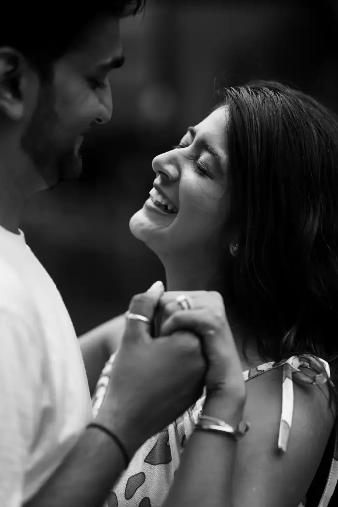 Affordable pre wedding photoshoot in Mumbai for couples